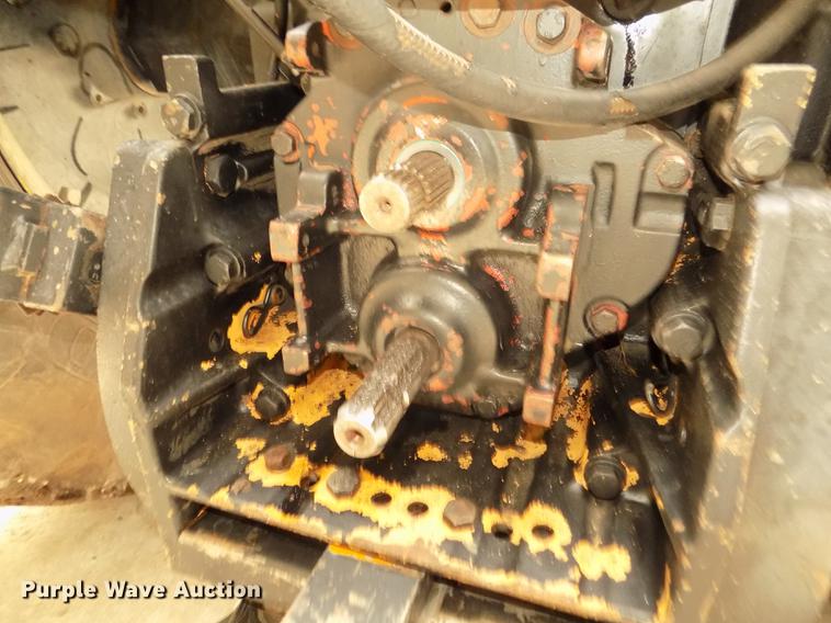 image for item DD2831 1988 Case IH 7110 Magnum tractor