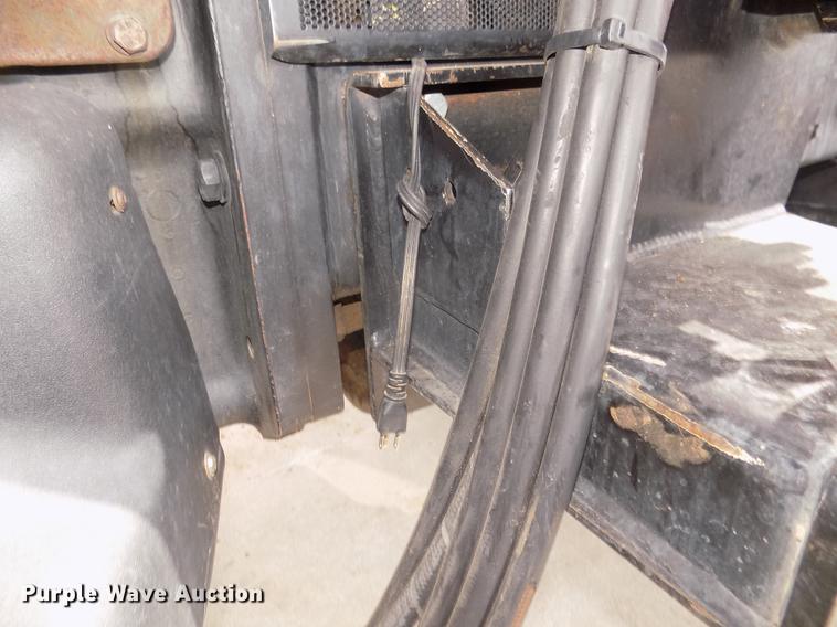 image for item DD2831 1988 Case IH 7110 Magnum tractor