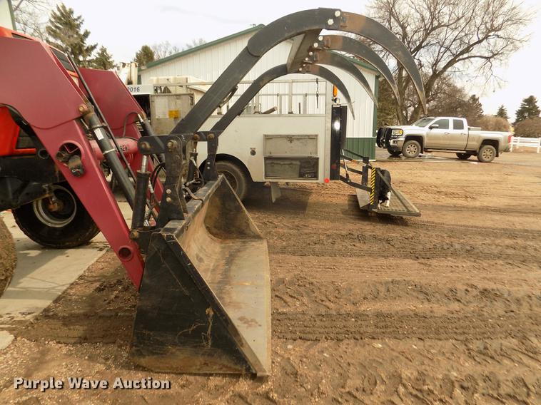 image for item DD2831 1988 Case IH 7110 Magnum tractor