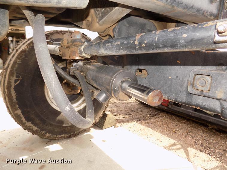 image for item DD2831 1988 Case IH 7110 Magnum tractor