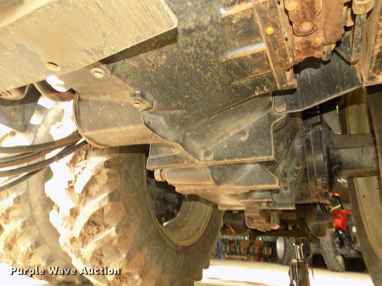 image for item DD2831 1988 Case IH 7110 Magnum tractor