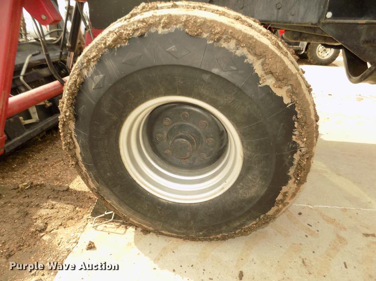 image for item DD2831 1988 Case IH 7110 Magnum tractor