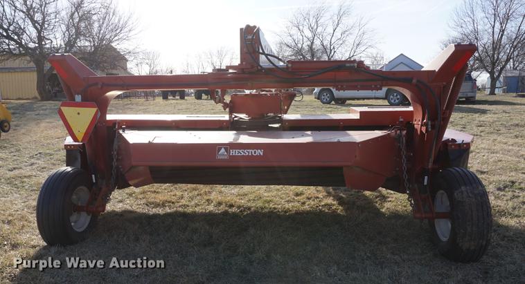 image for item DE3145 Hesston 1340 Hydroswing discbine mower conditioner