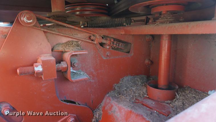 image for item DE3145 Hesston 1340 Hydroswing discbine mower conditioner