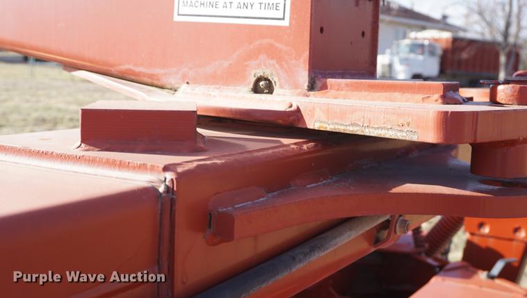 image for item DE3145 Hesston 1340 Hydroswing discbine mower conditioner