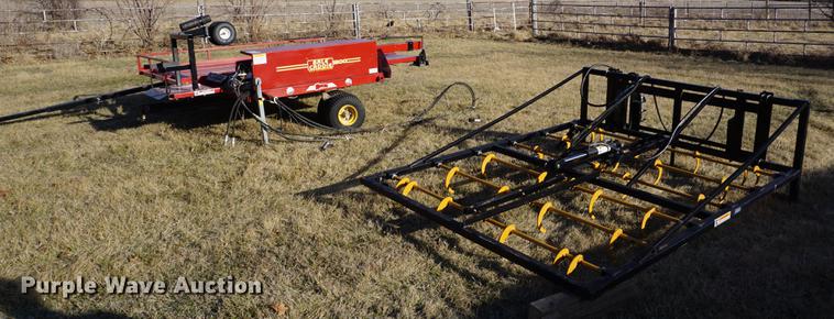 image for item DE3147 Koyker 1200 bale accumulator with bale grabber