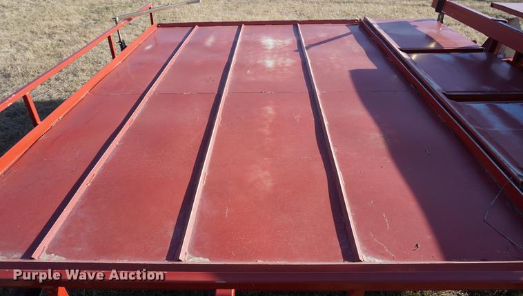 image for item DE3147 Koyker 1200 bale accumulator with bale grabber