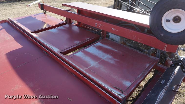 image for item DE3147 Koyker 1200 bale accumulator with bale grabber