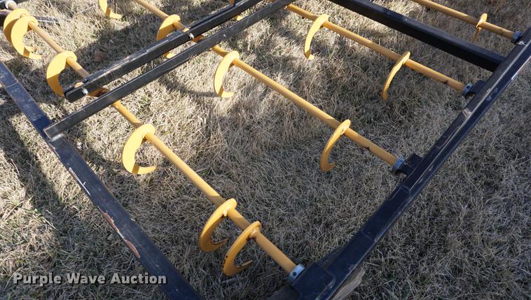 image for item DE3147 Koyker 1200 bale accumulator with bale grabber