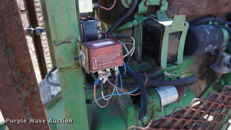 image for item DE3154 John Deere four cylinder diesel engine