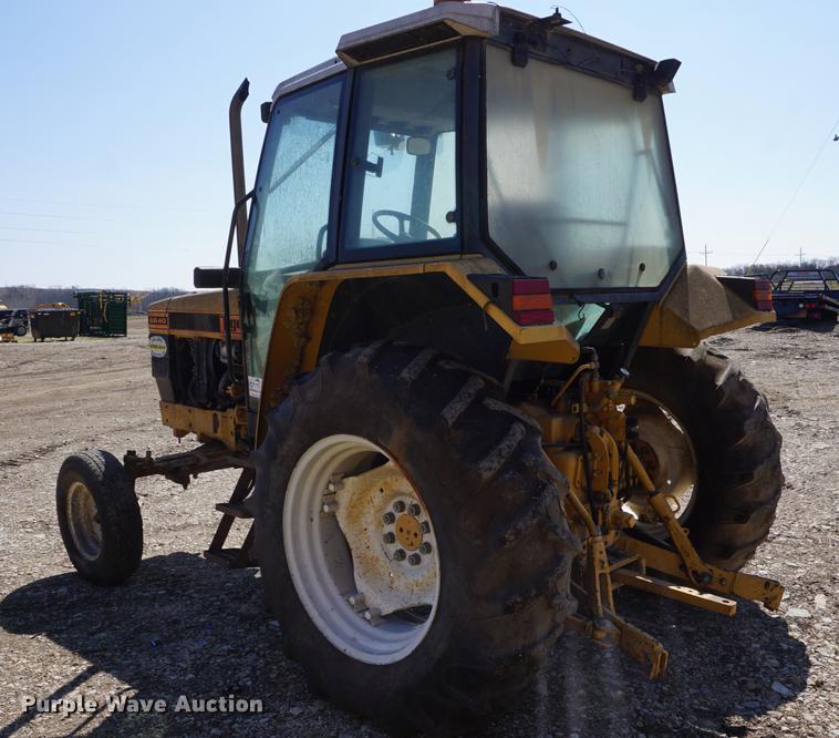 image for item DE3203 Ford New Holland 6640 tractor