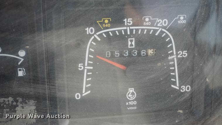 image for item DE3203 Ford New Holland 6640 tractor