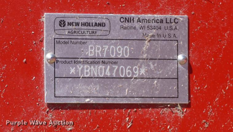 image for item DE3204 2009 New Holland BR7090 round baler