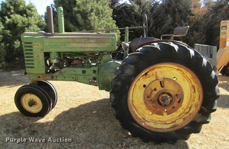 image for item DE6638 1952 John Deere A tractor