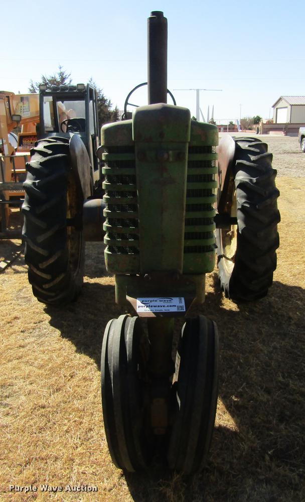 image for item DE6638 1952 John Deere A tractor