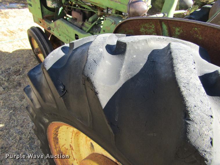 image for item DE6638 1952 John Deere A tractor
