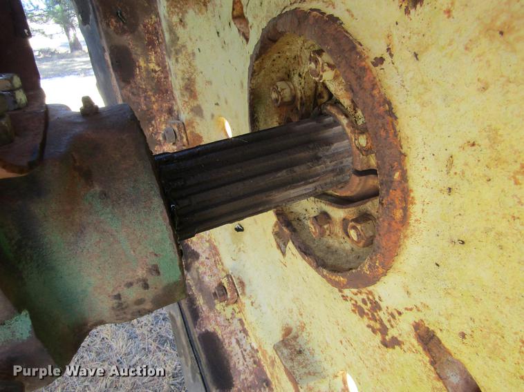 image for item DE6638 1952 John Deere A tractor