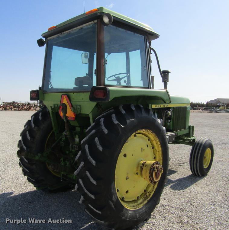 image for item DE6660 1974 John Deere 4230 tractor