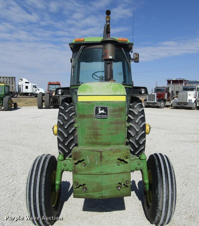 image for item DE6660 1974 John Deere 4230 tractor
