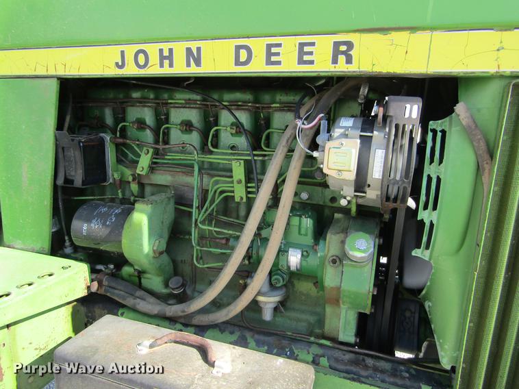 image for item DE6660 1974 John Deere 4230 tractor