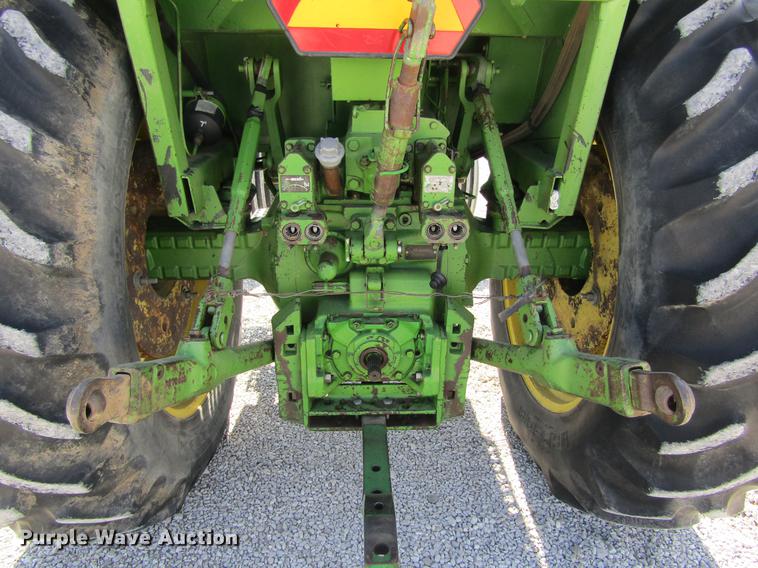 image for item DE6660 1974 John Deere 4230 tractor