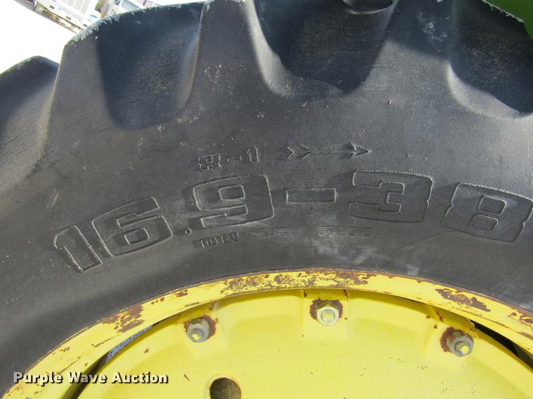 image for item DE6660 1974 John Deere 4230 tractor