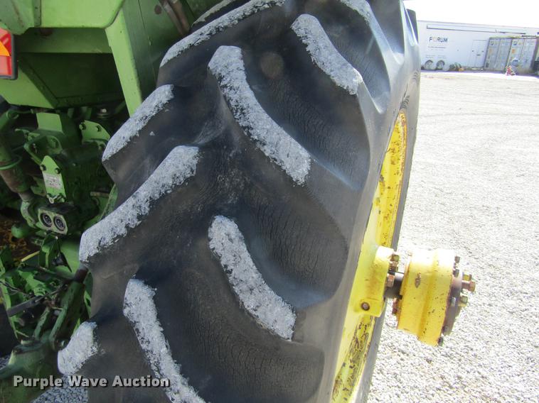 image for item DE6660 1974 John Deere 4230 tractor