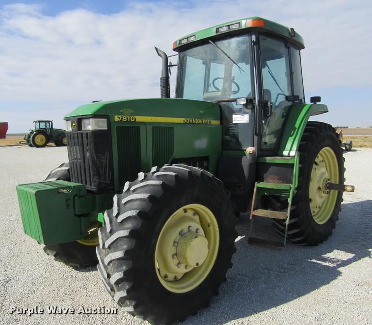 image for item DE6661 1998 John Deere 7810 MFWD tractor