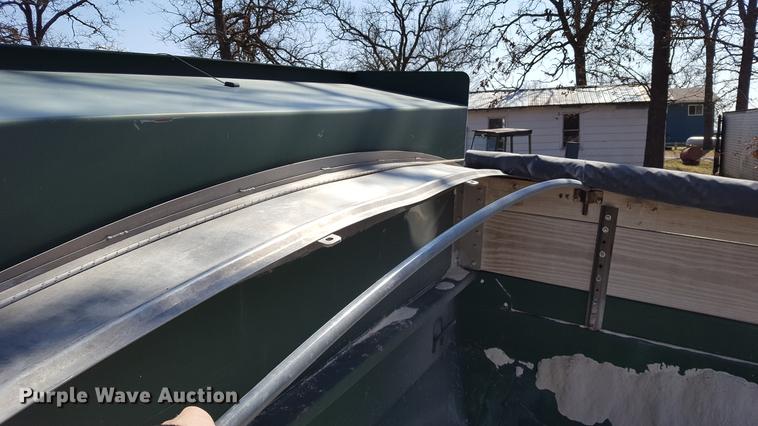 image for item DF3594 1996 Peterbilt 357 applicator truck