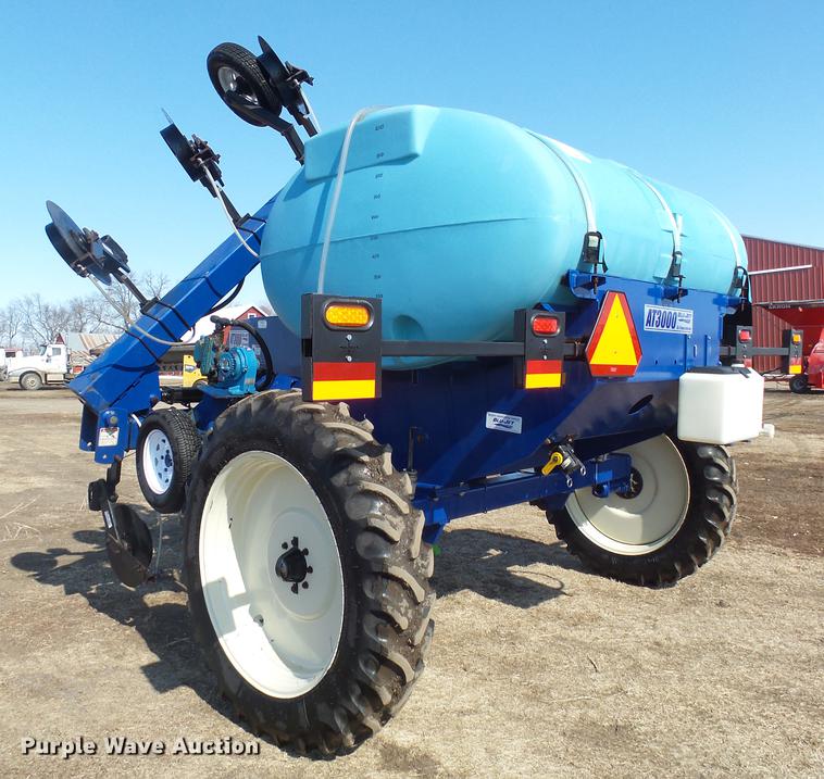 BluJet AT3000 liquid applicator in Arlington, SD Item DX9050 sold