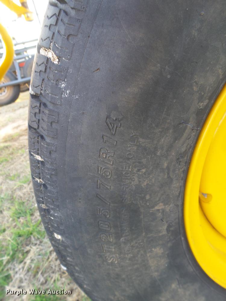 image for item EI9553 Vermeer R2300 hay rake