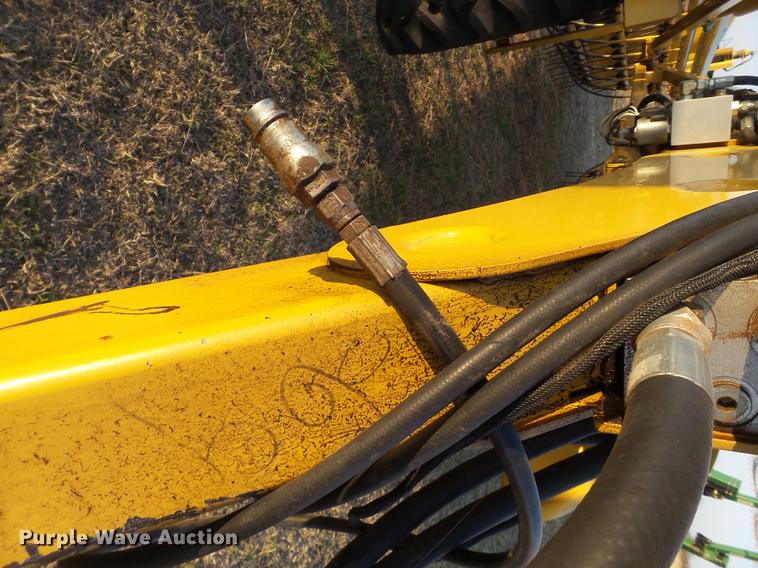 image for item EI9553 Vermeer R2300 hay rake