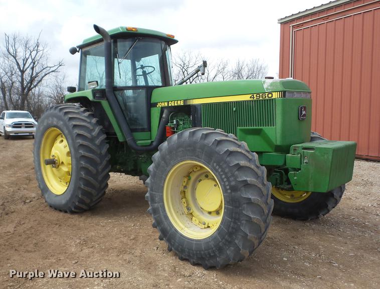 image for item EI9768 1992 John Deere 4960 tractor