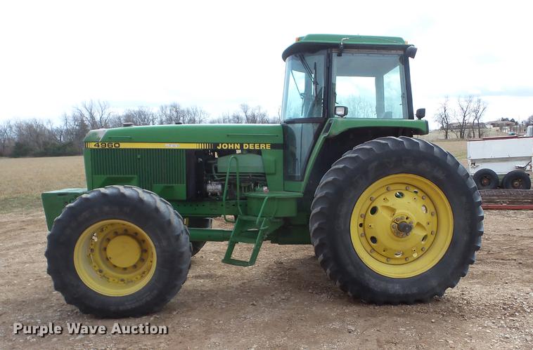 image for item EI9768 1992 John Deere 4960 tractor