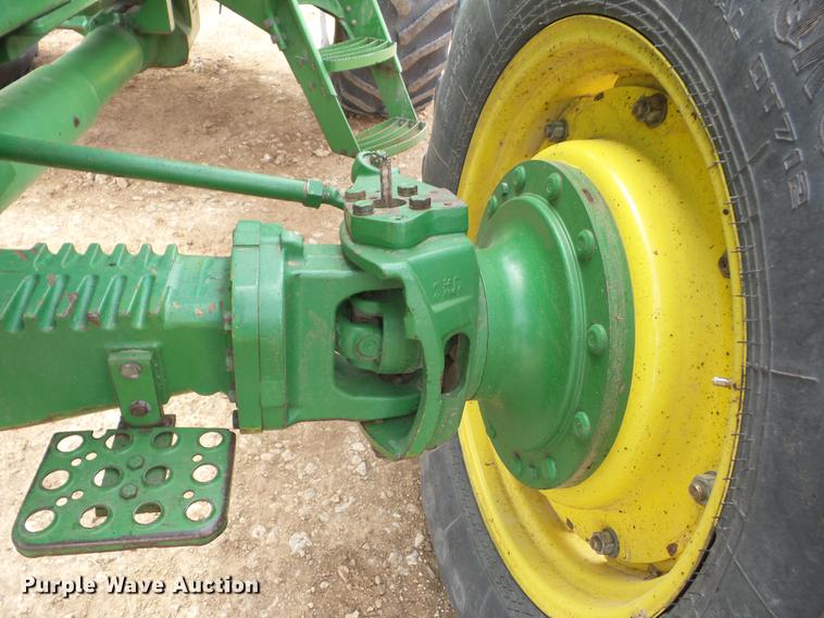 image for item EI9768 1992 John Deere 4960 tractor