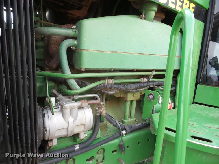 image for item EI9768 1992 John Deere 4960 tractor