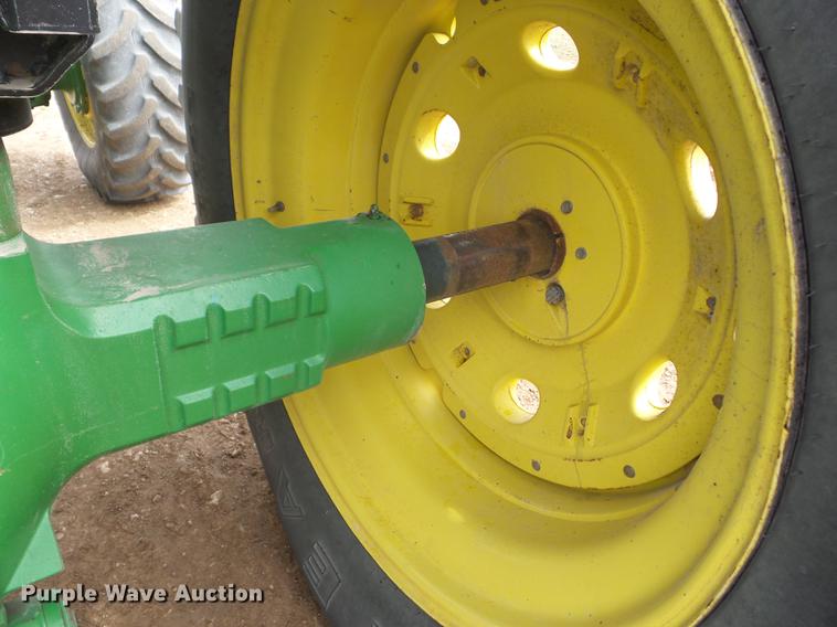 image for item EI9768 1992 John Deere 4960 tractor