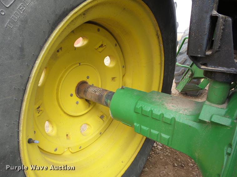 image for item EI9768 1992 John Deere 4960 tractor