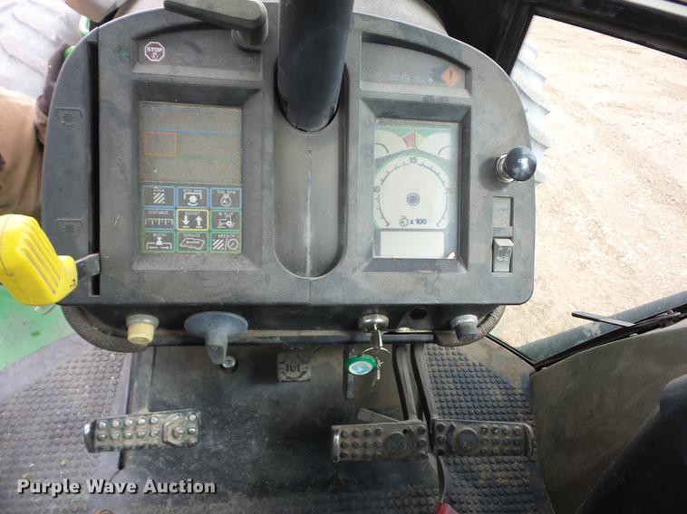 image for item EI9768 1992 John Deere 4960 tractor