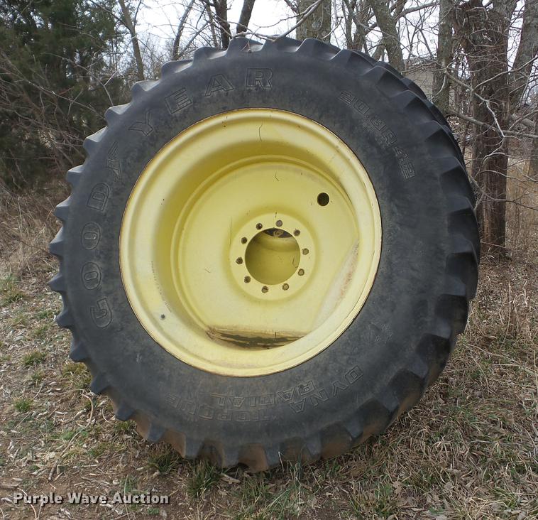 image for item EI9768 1992 John Deere 4960 tractor