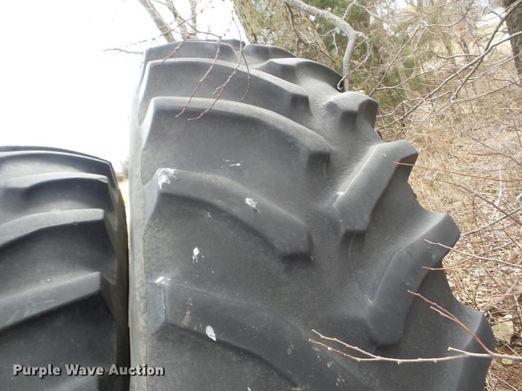 image for item EI9768 1992 John Deere 4960 tractor