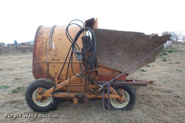 image for item EI9778 Kelly-Ryan silage / grain bagger