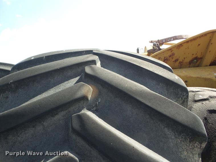 image for item EI9779 (2) Firestone 73 x 44.00-32 flotation tires