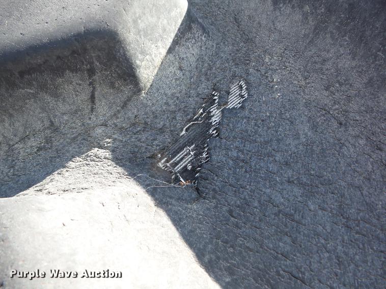 image for item EI9779 (2) Firestone 73 x 44.00-32 flotation tires