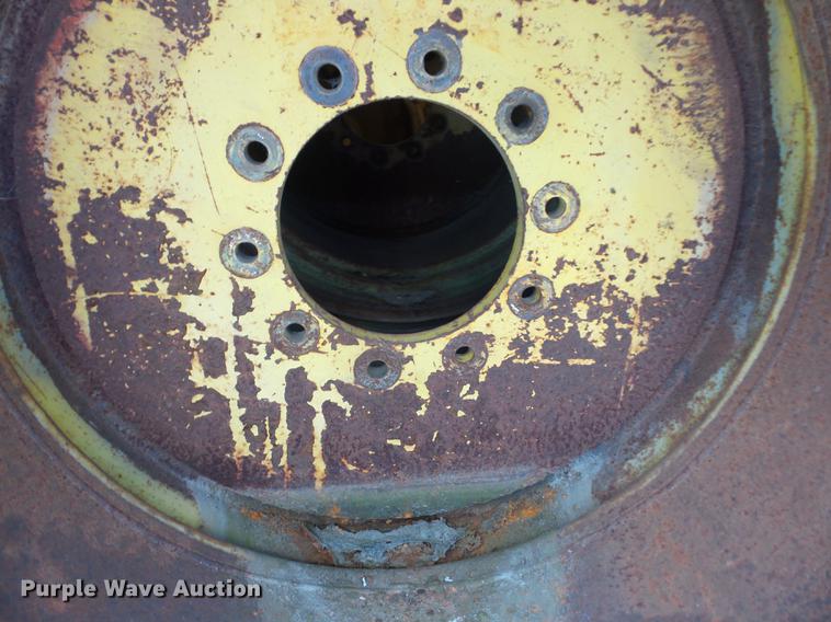 image for item EI9779 (2) Firestone 73 x 44.00-32 flotation tires