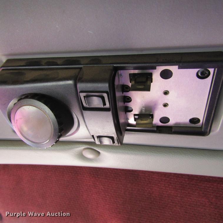 image for item DC0024 1995 Freightliner FLD120 Classic semi truck