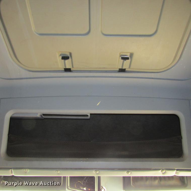 image for item DC0024 1995 Freightliner FLD120 Classic semi truck