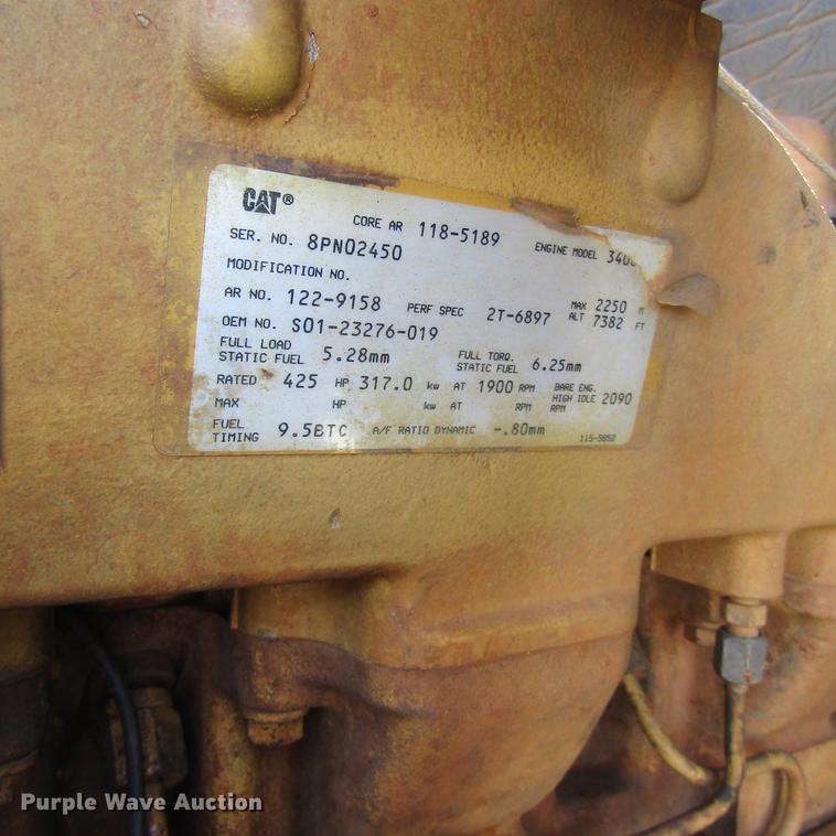 image for item DC0024 1995 Freightliner FLD120 Classic semi truck