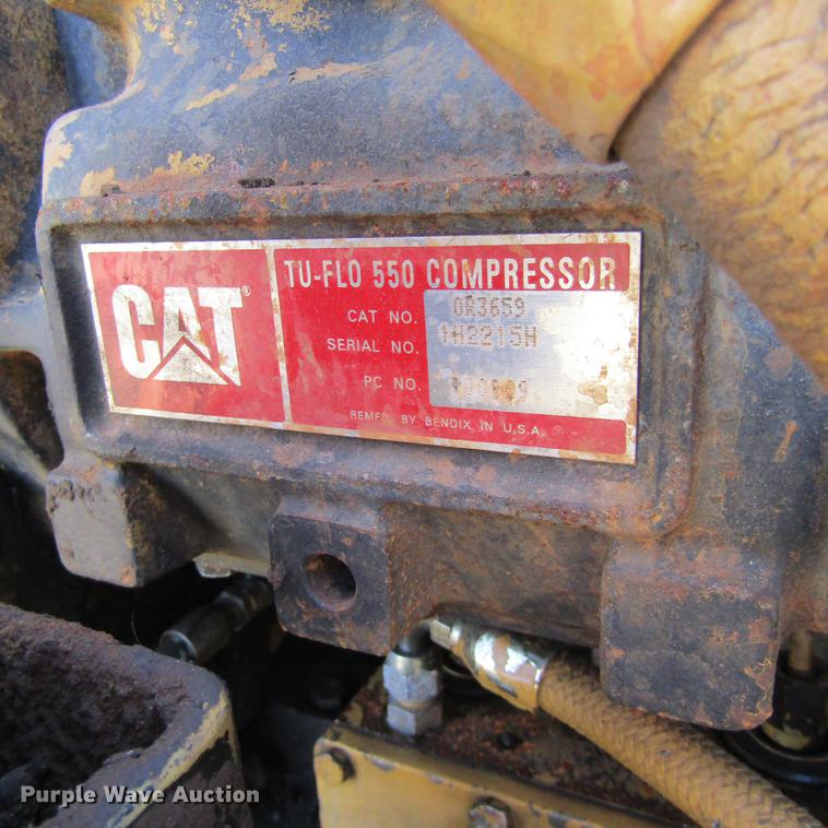 image for item DC0024 1995 Freightliner FLD120 Classic semi truck