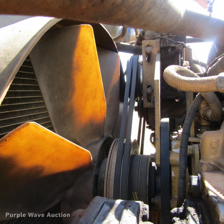 image for item DC0024 1995 Freightliner FLD120 Classic semi truck